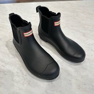 Hunter Chelsea boots